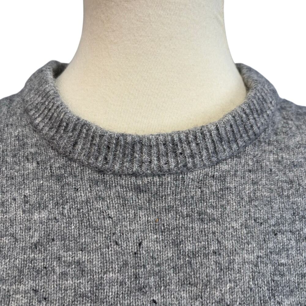 VTG Y2K GAP Heather Gray Lambs Wool Blend Crewneck Sweater Preppy Poetcore, M - Picture 3 of 7